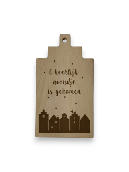 Beukenhouten borrelplank huis  – gegraveerd - gepersonaliseerd cadeau voor een housewarming