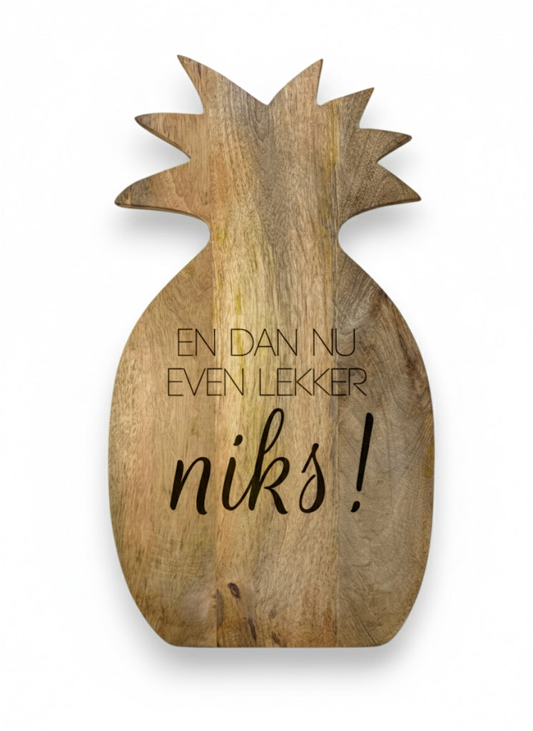 Mangohouten borrelplank ananas groot – gegraveerd - gepersonaliseerd cadeau voor de zomer